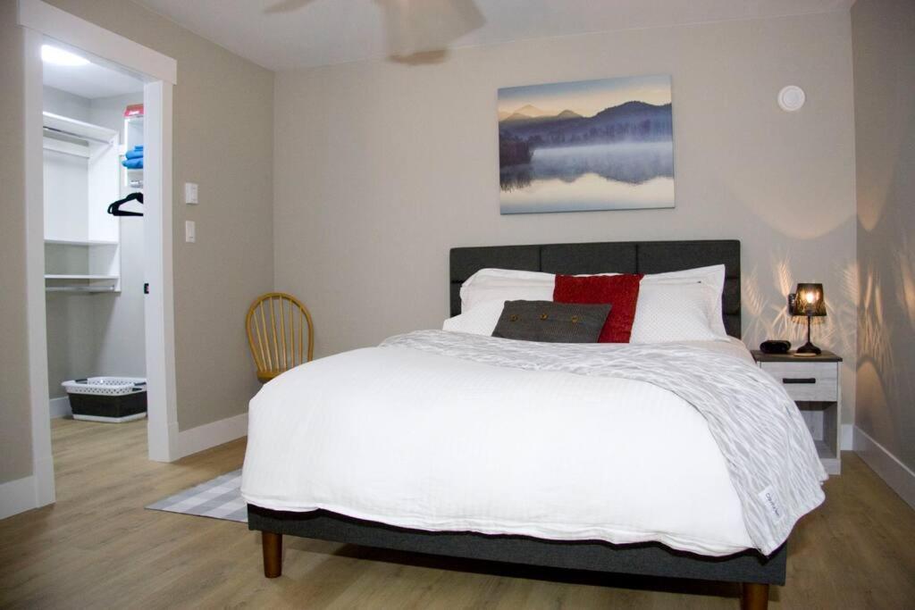 M&M'S Maple Bay Mountain Guesthouse - Licensed Duncan Exteriér fotografie